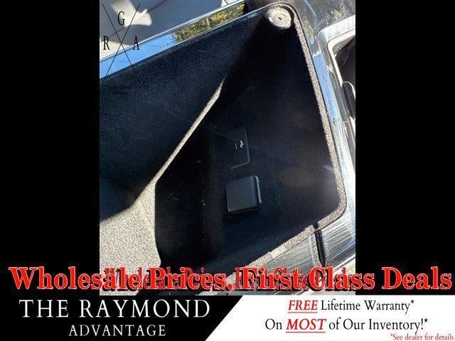 2025 Cadillac LYRIQ Sport