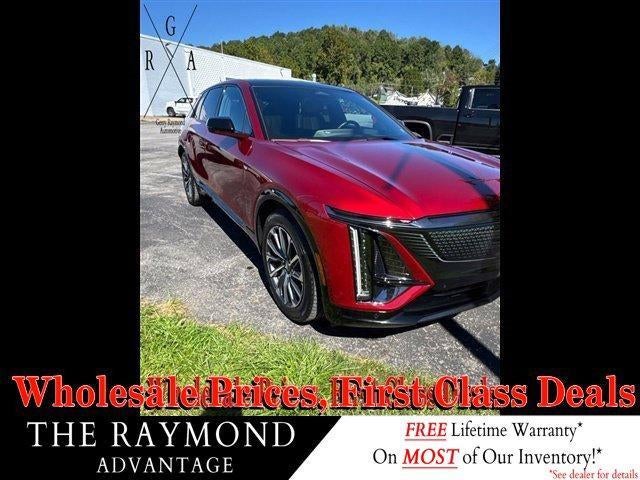 2025 Cadillac LYRIQ Sport