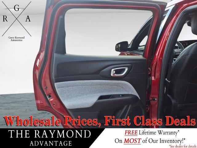 2024 Jeep Compass Latitude Lux