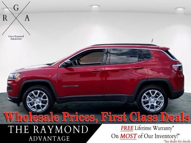 2024 Jeep Compass Latitude Lux