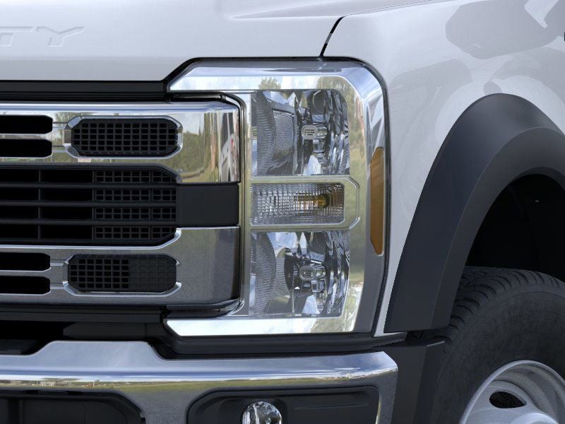 2025 Ford F-600SD XL
