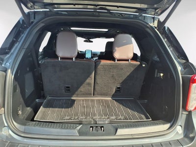 2023 Ford Explorer Platinum