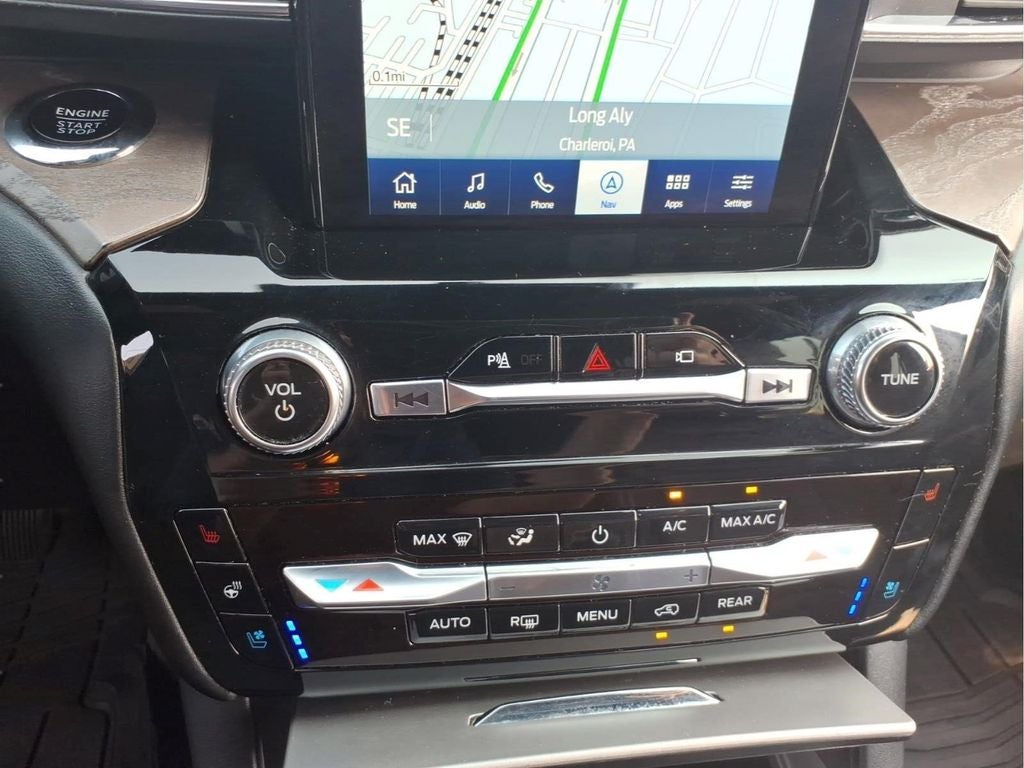 2023 Ford Explorer Platinum