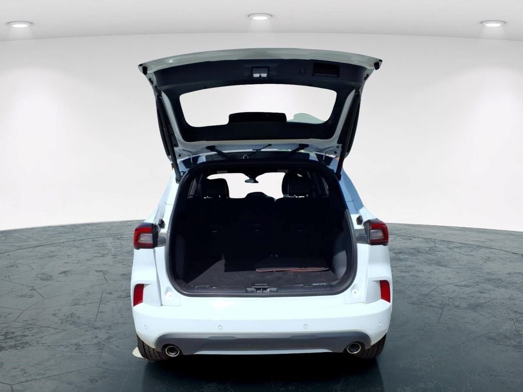 2023 Ford Escape Hybrid ST-Line Select