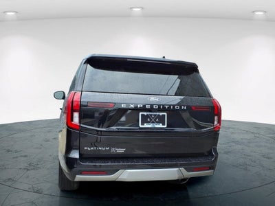 2025 Ford Expedition Platinum