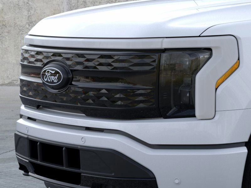 2025 Ford F-150 Lightning Platinum