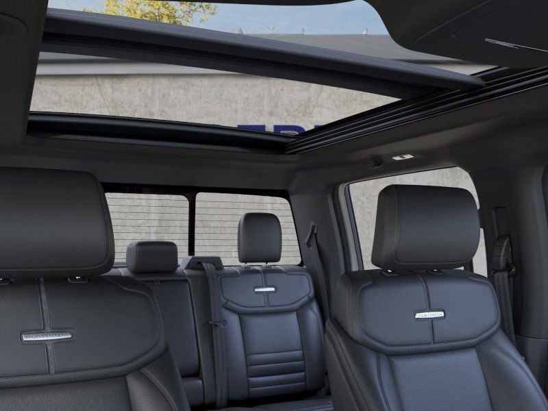 2025 Ford F-150 Lightning Platinum