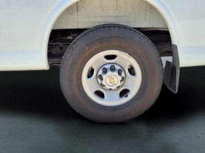 2025 Chevrolet Express 2500 Work Van Cargo