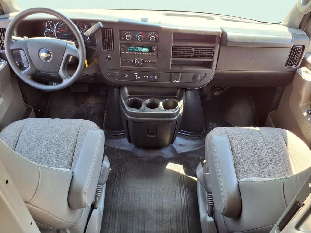 2025 Chevrolet Express 2500 Work Van Cargo