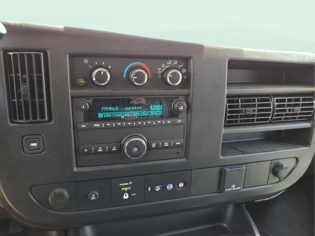 2025 Chevrolet Express 2500 Work Van Cargo