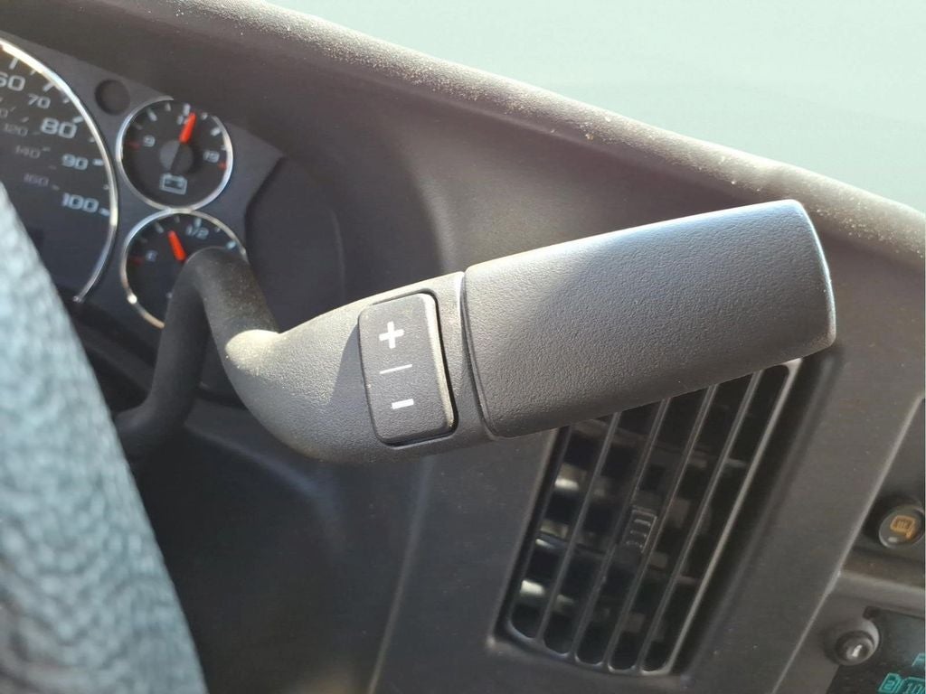 2025 Chevrolet Express 2500 Work Van Cargo