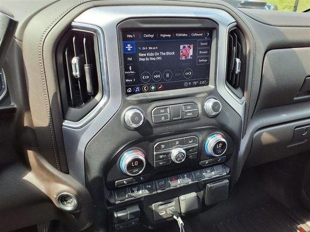 2022 GMC Sierra 2500HD SLT