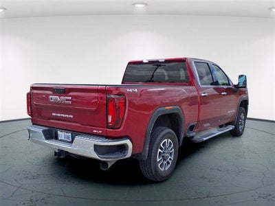 2022 GMC Sierra 2500HD SLT