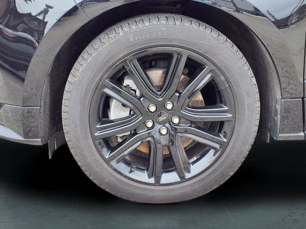 2023 Ford Edge ST Line