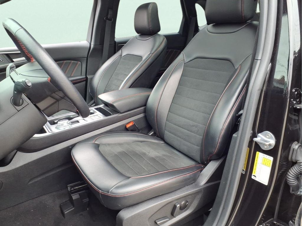 2023 Ford Edge ST Line