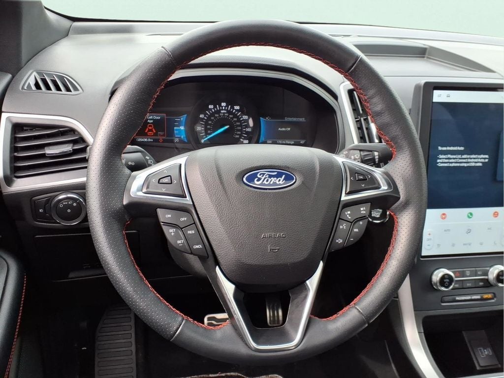 2023 Ford Edge ST Line