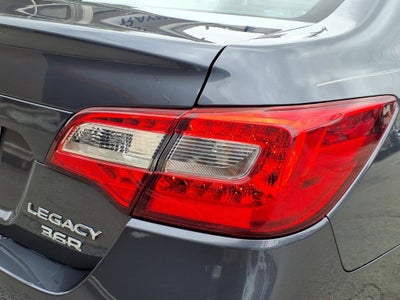 2017 Subaru Legacy 3.6R Limited