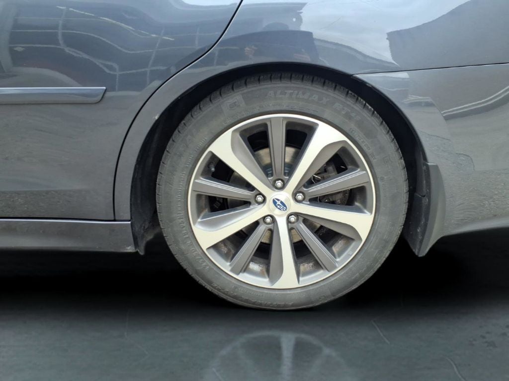 2017 Subaru Legacy 3.6R Limited