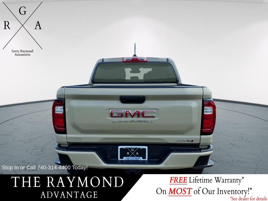 2024 GMC Canyon AT4
