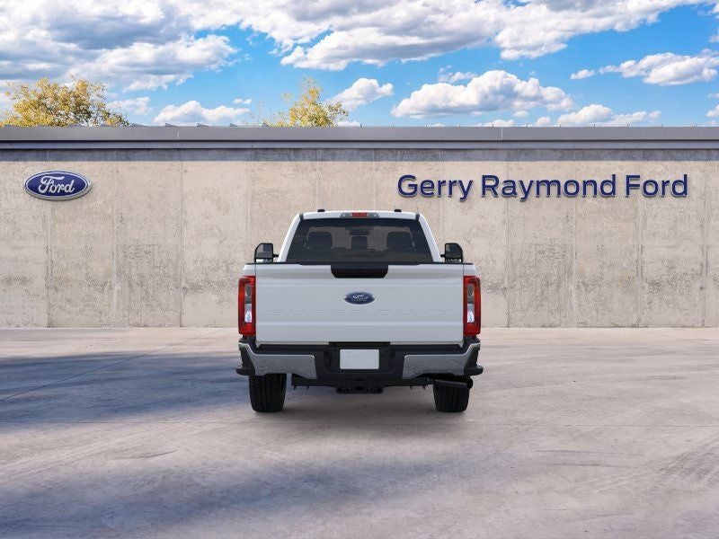 2026 Ford Super Duty F-250® XLT