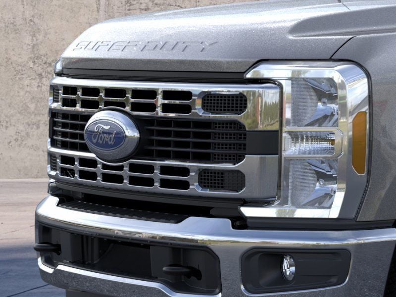 2026 Ford Super Duty F-350® XLT