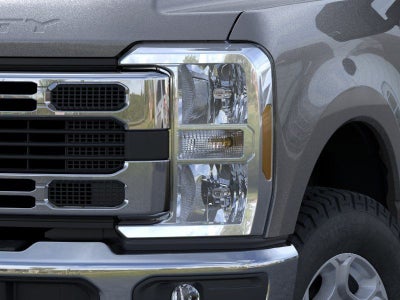 2026 Ford Super Duty F-350® XLT