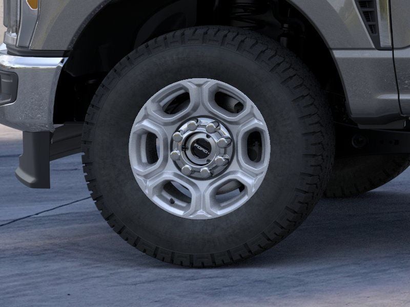 2026 Ford Super Duty F-350® XLT