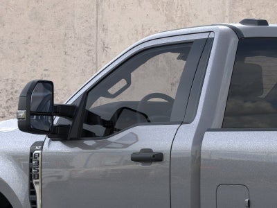 2026 Ford Super Duty F-350® XLT