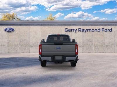 2026 Ford Super Duty F-350® XLT